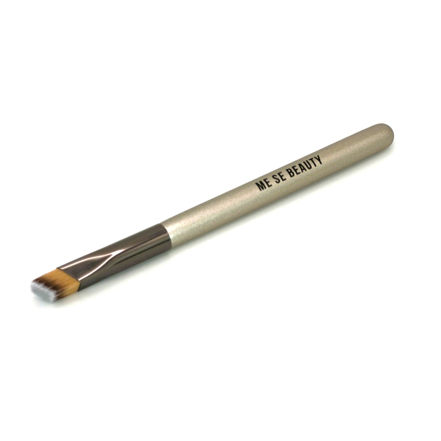 Angled Eyeshadow Brush | SilverBox : Your Ultimate Brow & Blend Buddy!